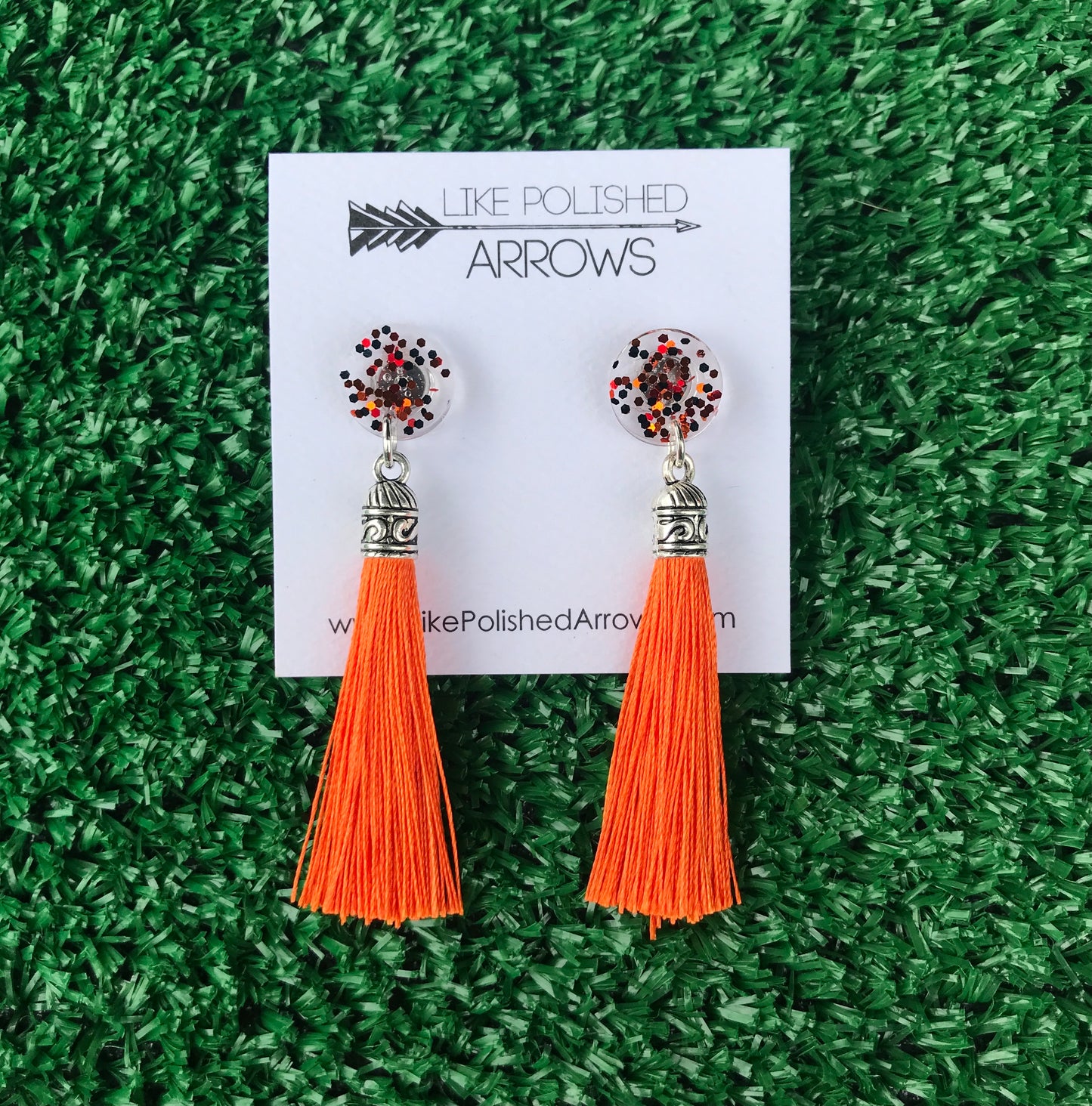 Tassel Resin Studs